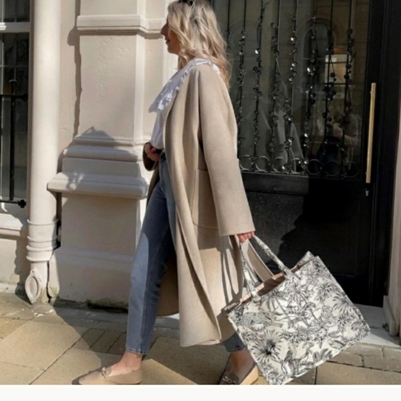 H&M Jacquard Tote Blogger's favorite - Picture 7 of 7